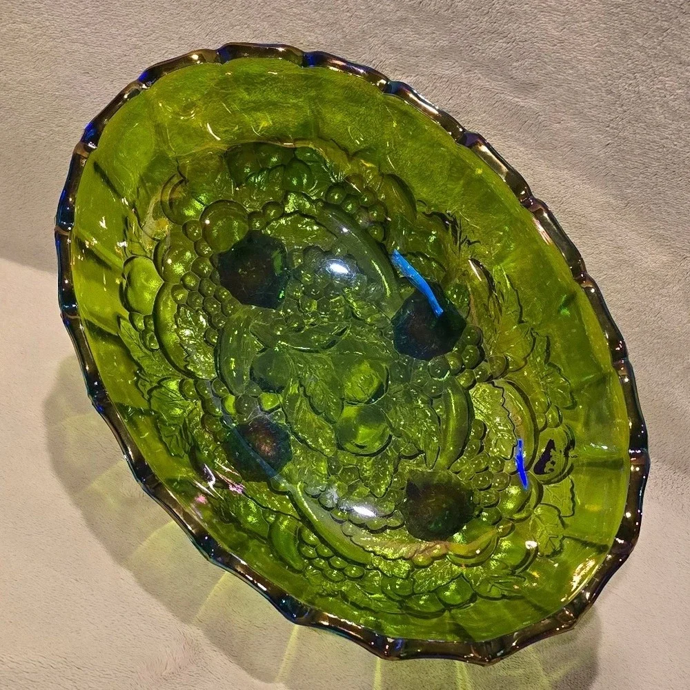 Vintage Indiana Green Carnival Glass Grape Pattern Footed Oval Scalloped Bowl